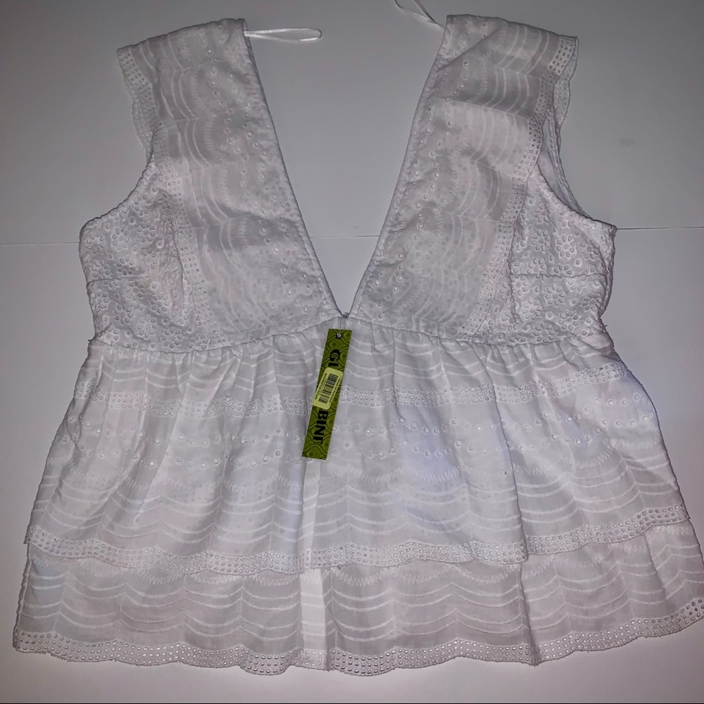 Gianni Bini Crop Eyelet Top